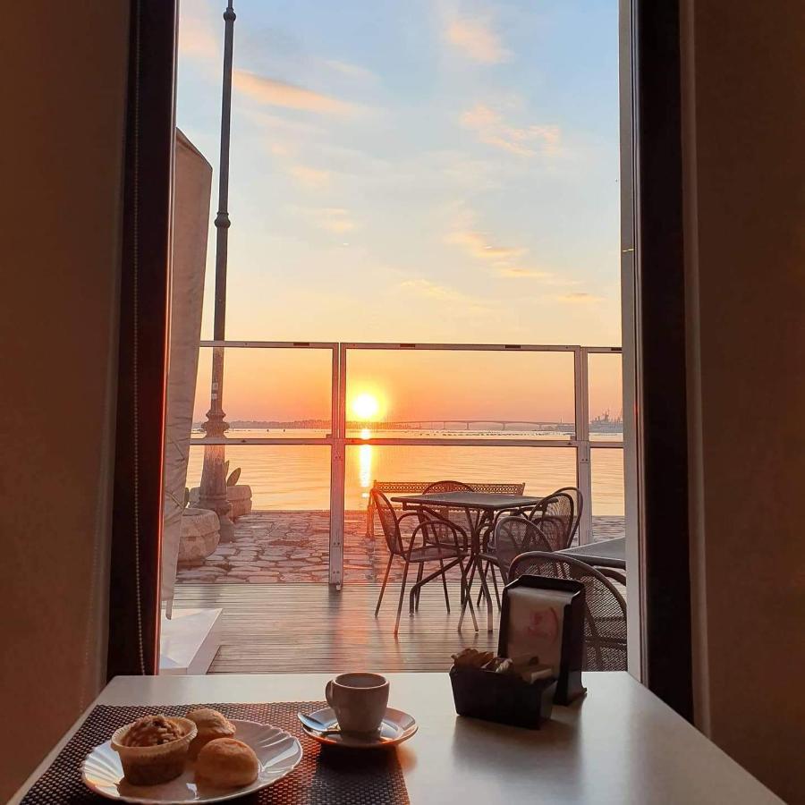 Albergo Del Sole Taranto Luaran gambar