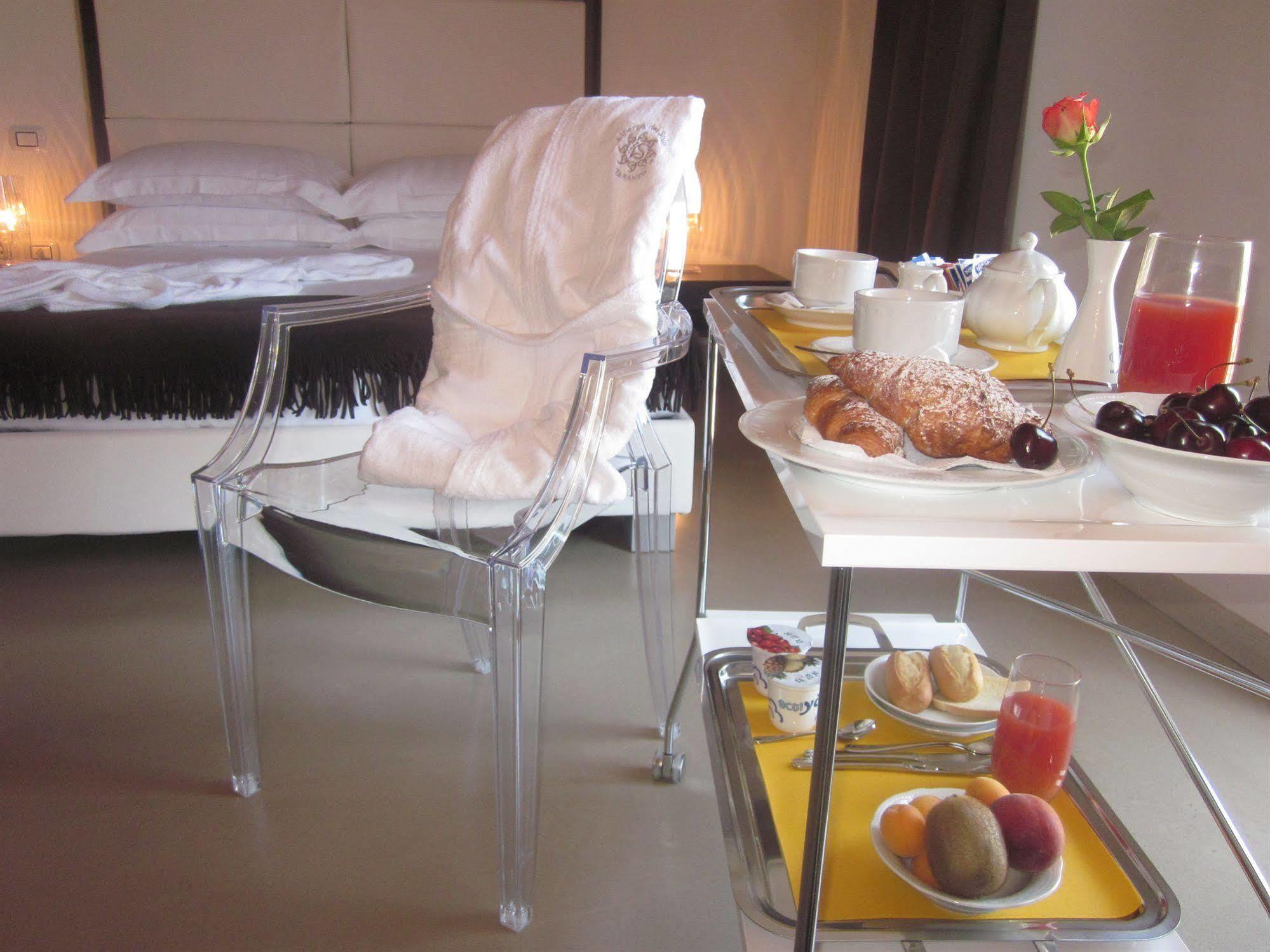 Albergo Del Sole Taranto Luaran gambar