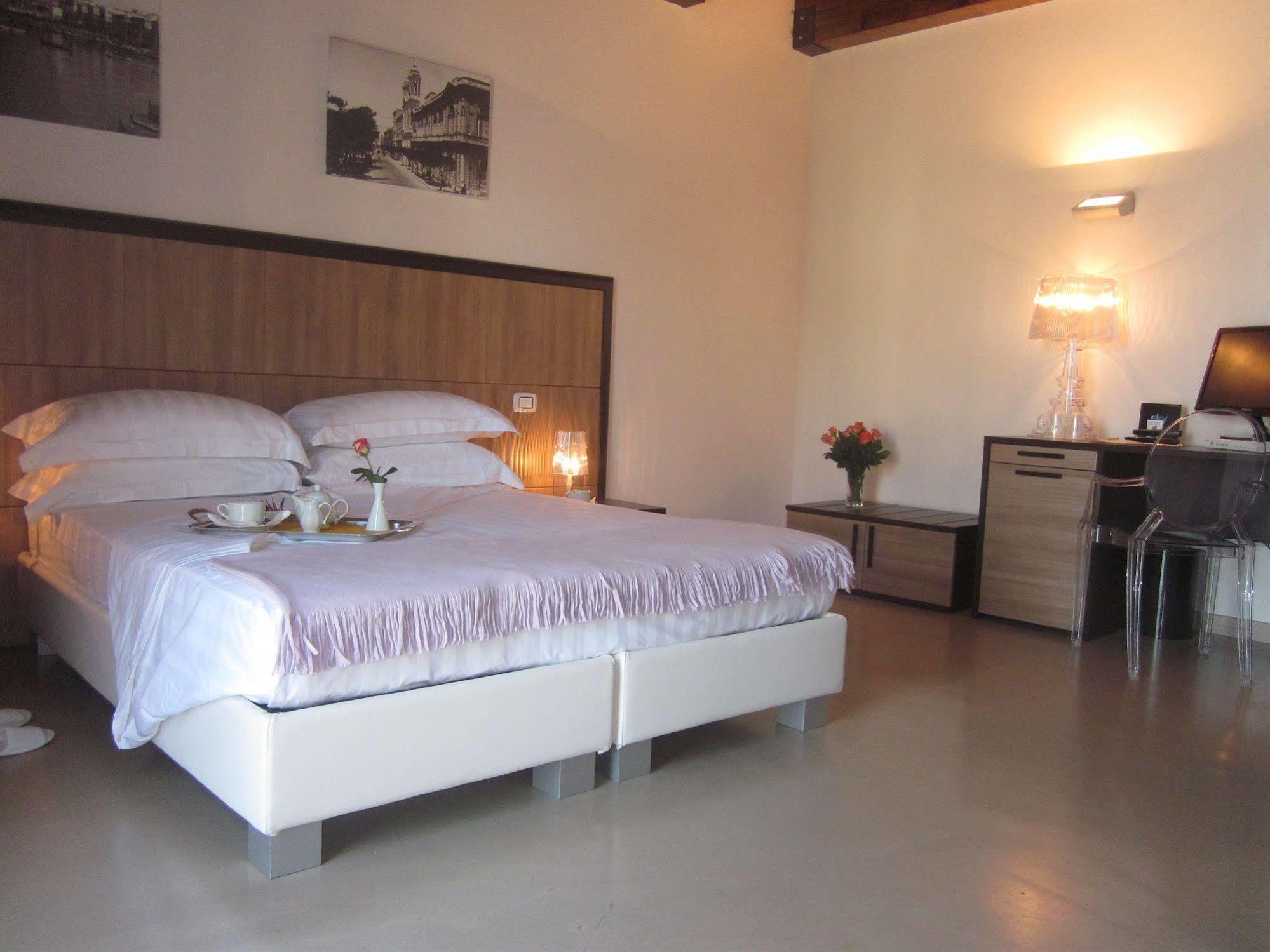 Albergo Del Sole Taranto Luaran gambar
